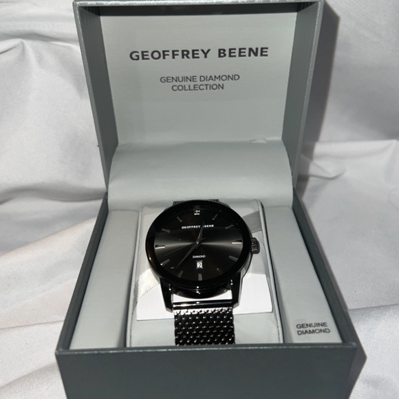 Geoffrey Beene Brand New Black Watch - Picture 1 of 2